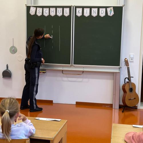 Kinder Polizei