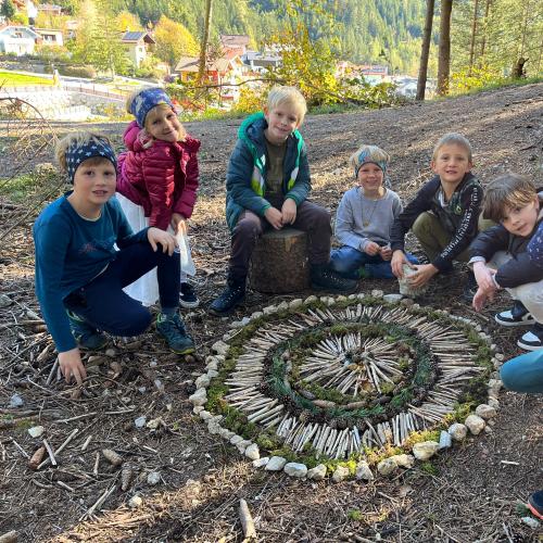  Land Art