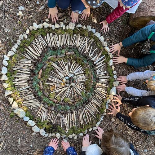  Land Art