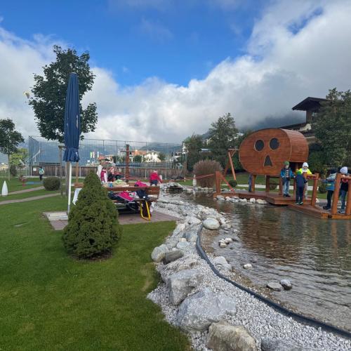 Spielplatz Alpenrose
