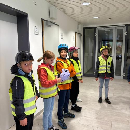Erste Fahrradübung in Achenkirch