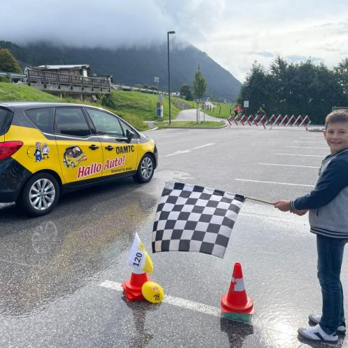Hallo Auto